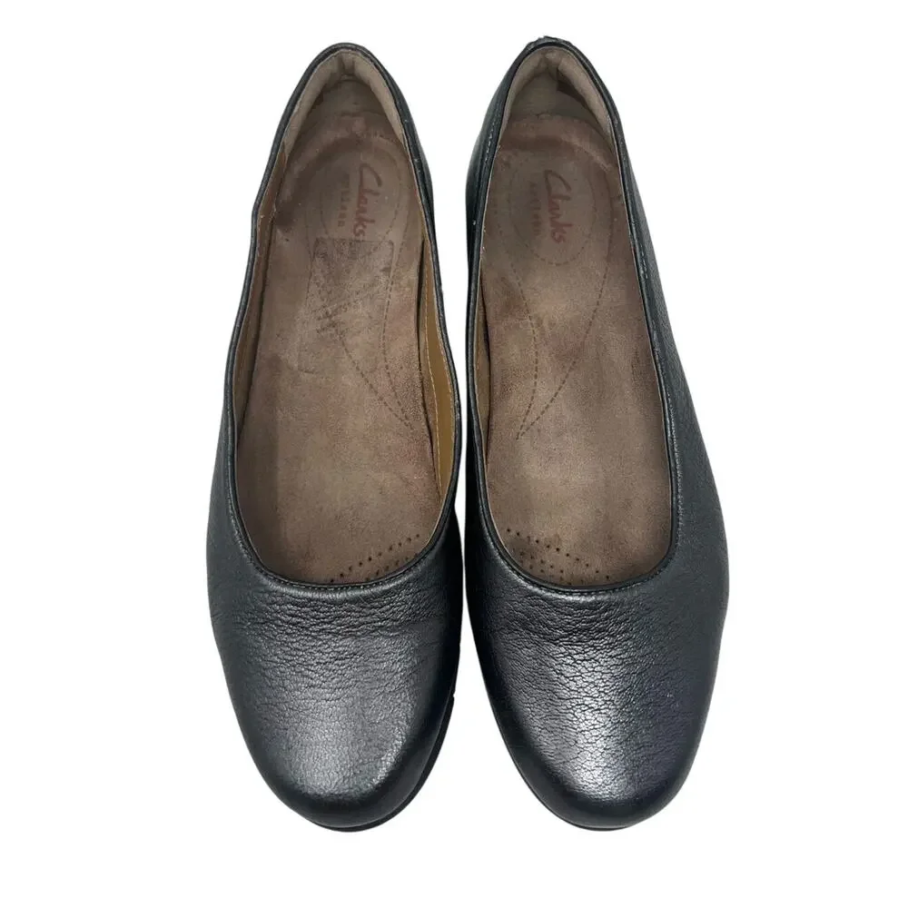Clarks Daelyn Towne Leather Slip On Platform Flat in Metallic Brown/Gray 8